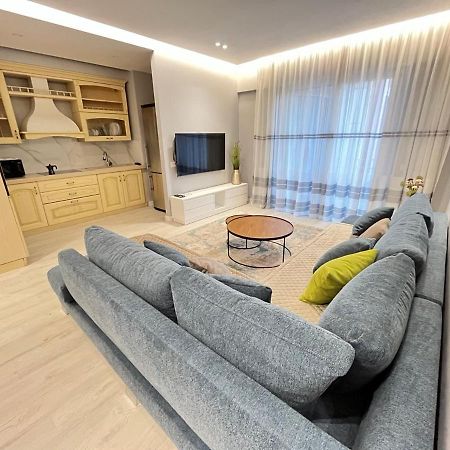Flat 86 - Explore The Heart Of Tirana Exterior foto